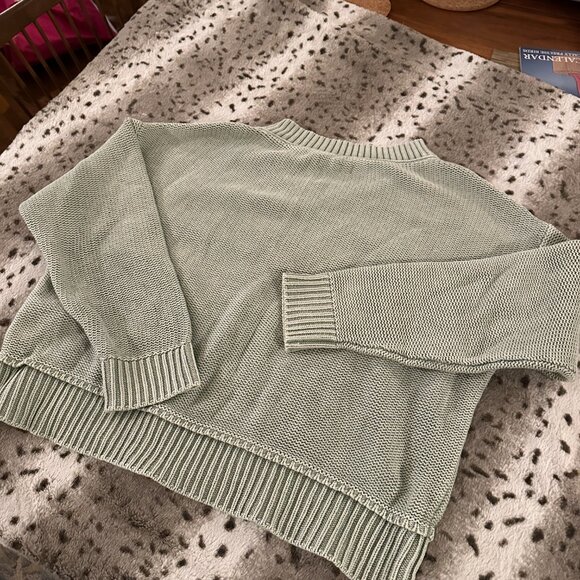 American Eagle Long Weekend V Neck Sweater - Picture 9 of 9